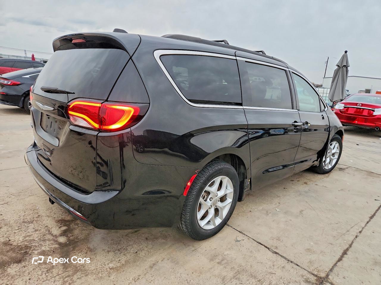 Chrysler Pacifica 2017