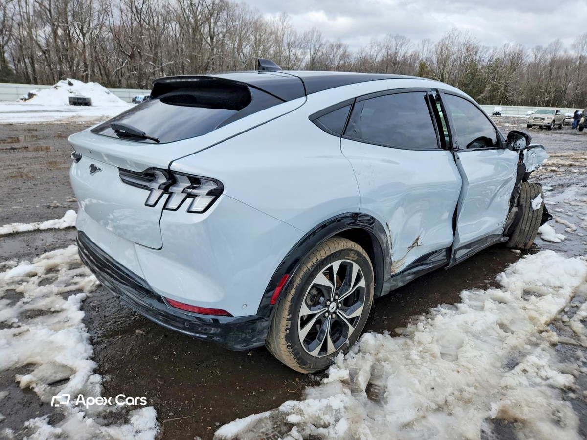 Ford Mustang Mach-E 2022