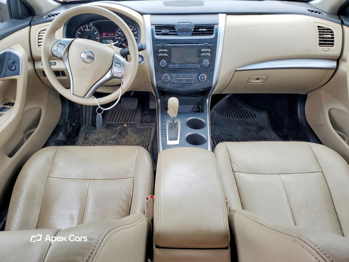 Nissan Altima 2015