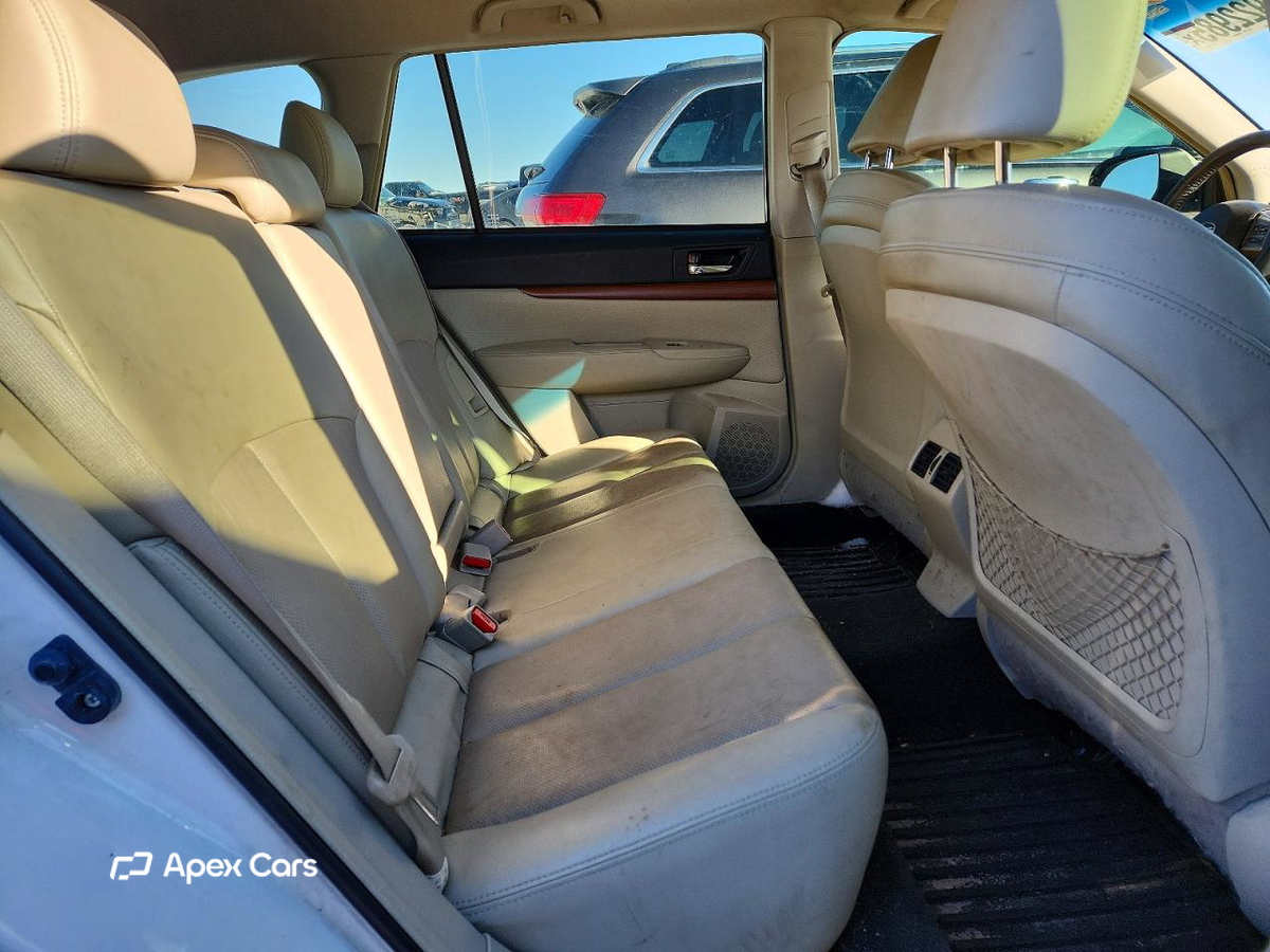 Subaru Outback 2014