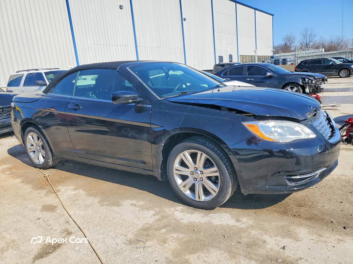 Chrysler 200 2012