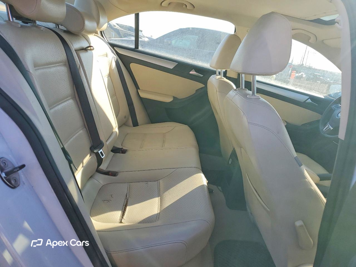 Volkswagen Jetta 2013