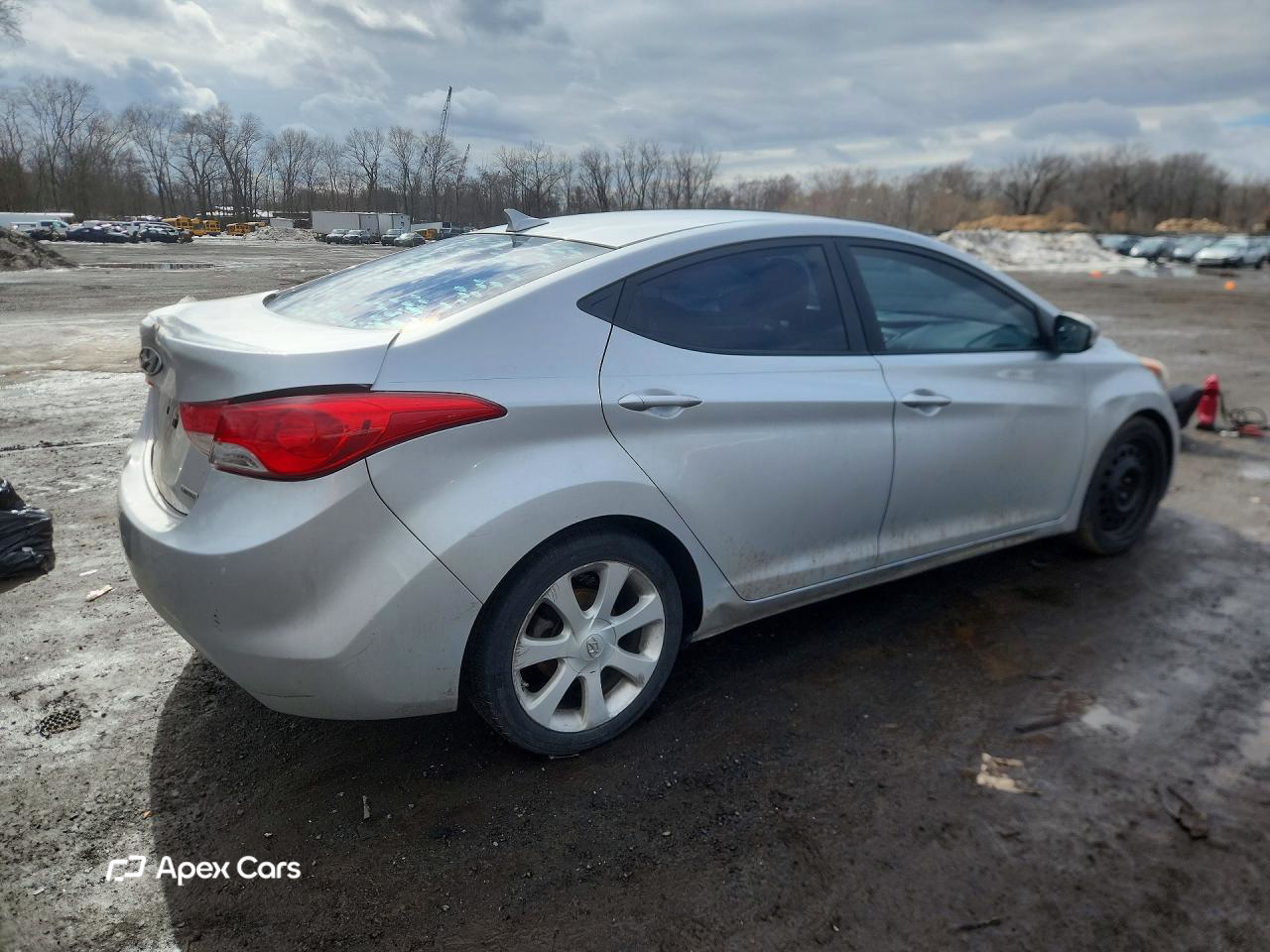 Hyundai Elantra 2013