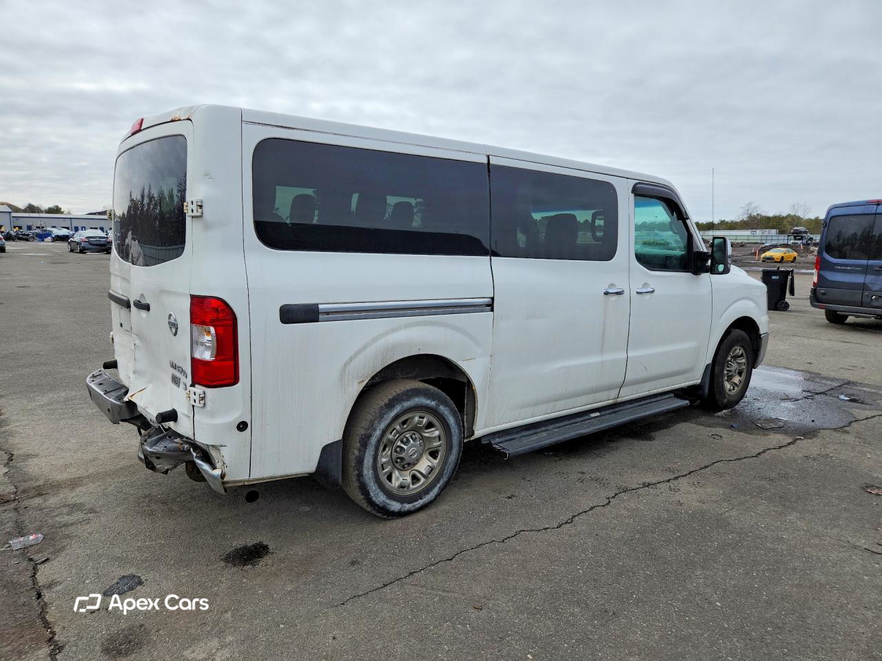 Nissan NV 2016