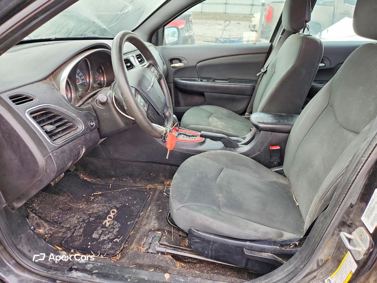 Chrysler 200 2012