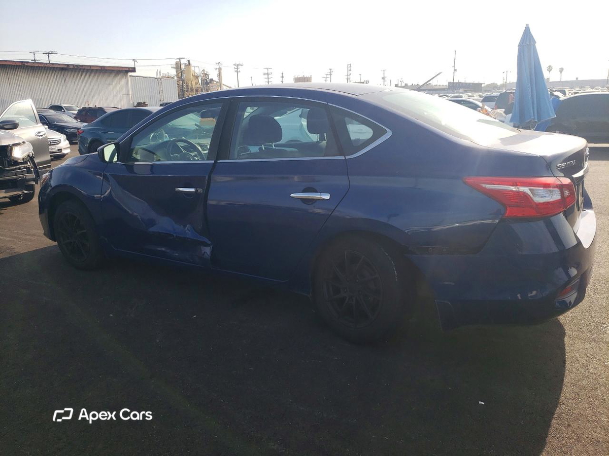 Nissan Sentra 2018