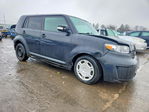 Toyota  2010