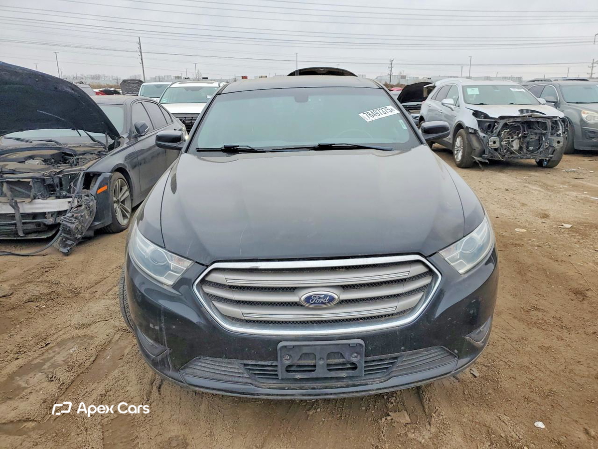 Ford Taurus 2014