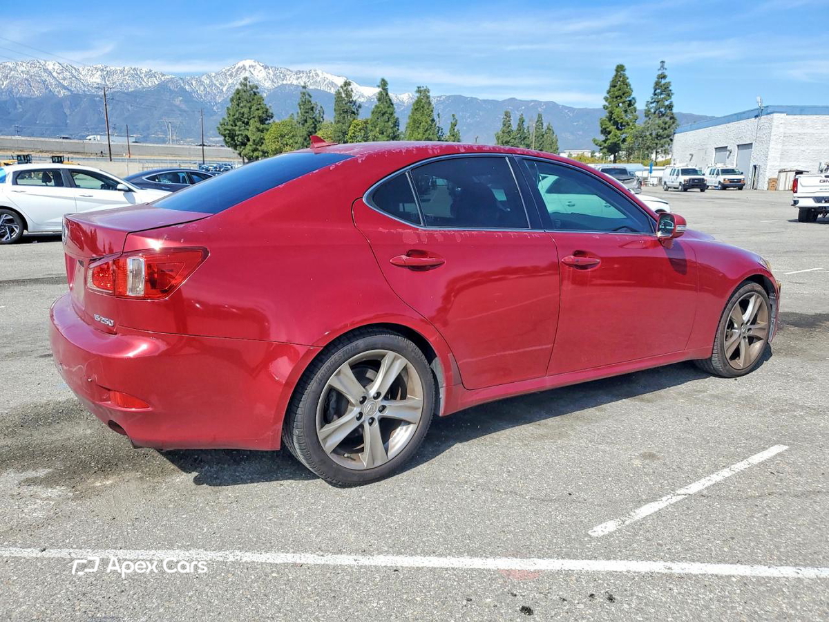 Lexus IS 2011
