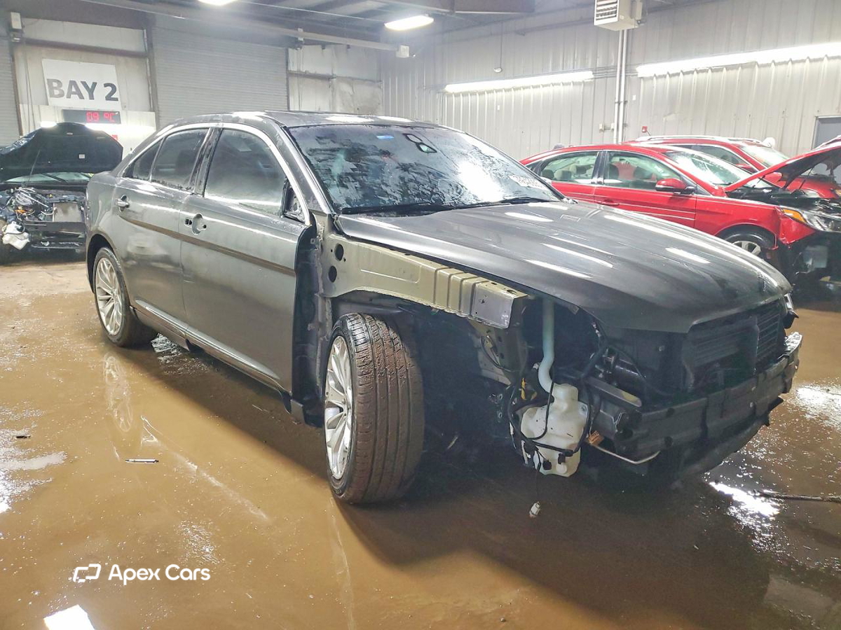 Ford Taurus 2018