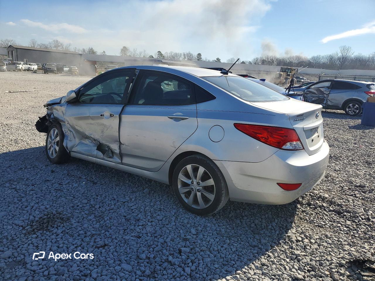 Hyundai Accent 2013