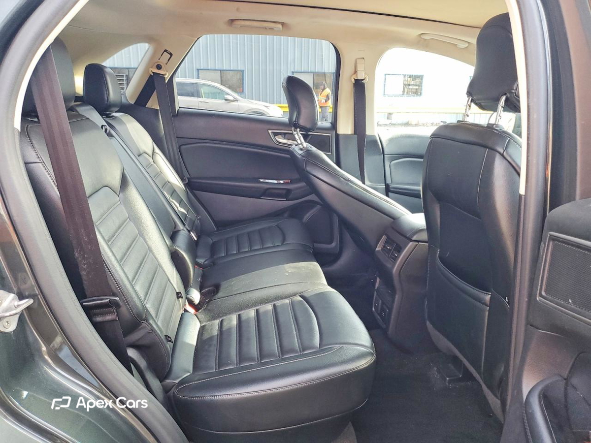 Ford Edge 2015