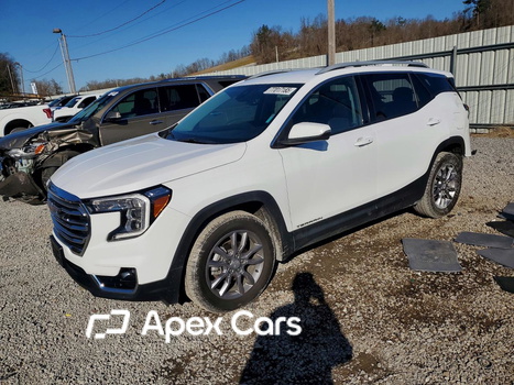 GMC Terrain 2024 - Image 1 of 13