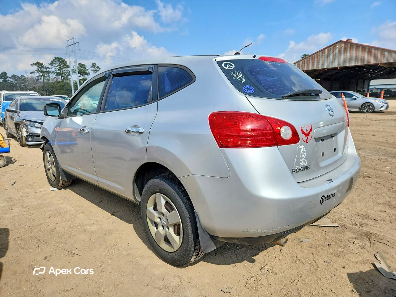 Nissan Rogue 2010