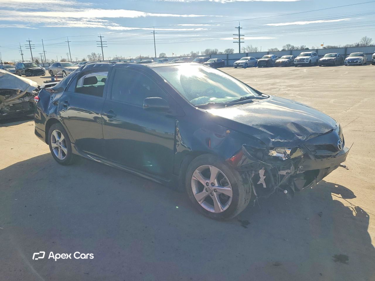 Toyota Corolla 2012