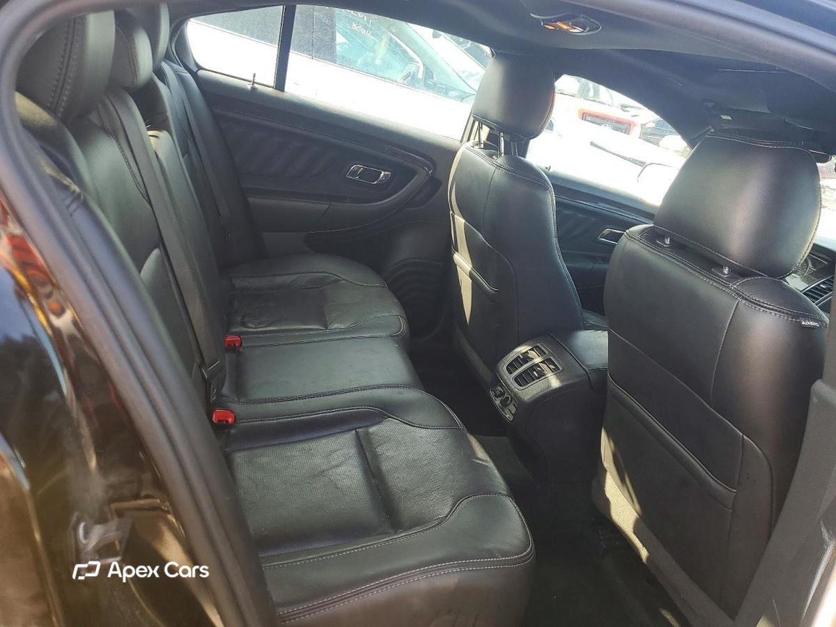 Ford Taurus 2013