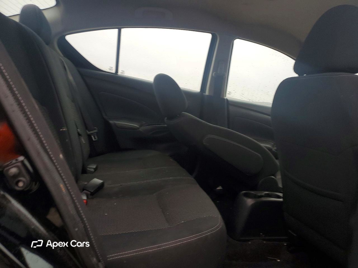 Nissan Versa 2017