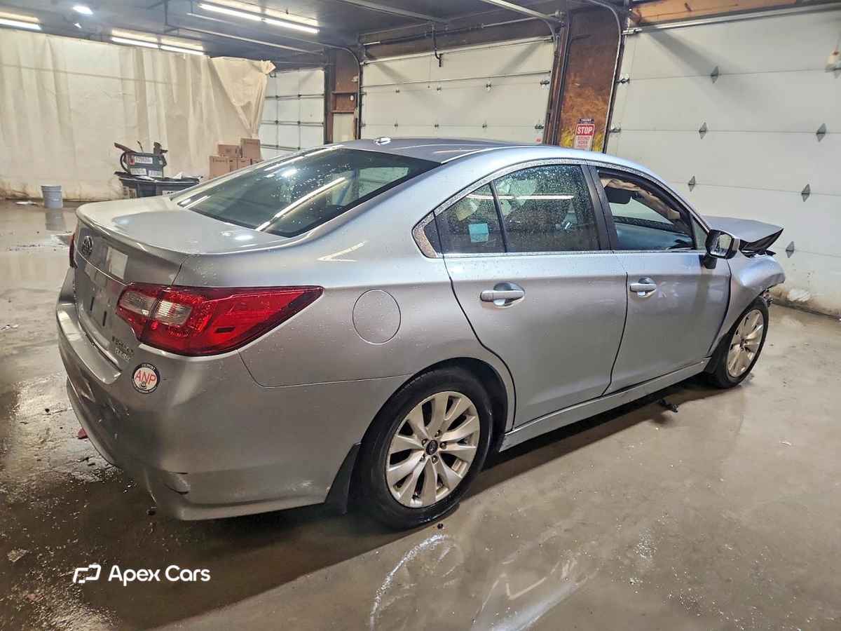 Subaru Legacy 2015