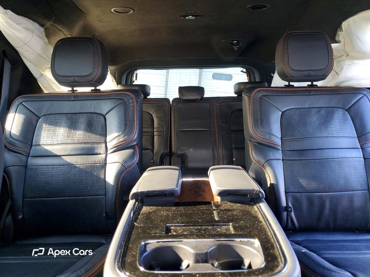 Lincoln Navigator 2024