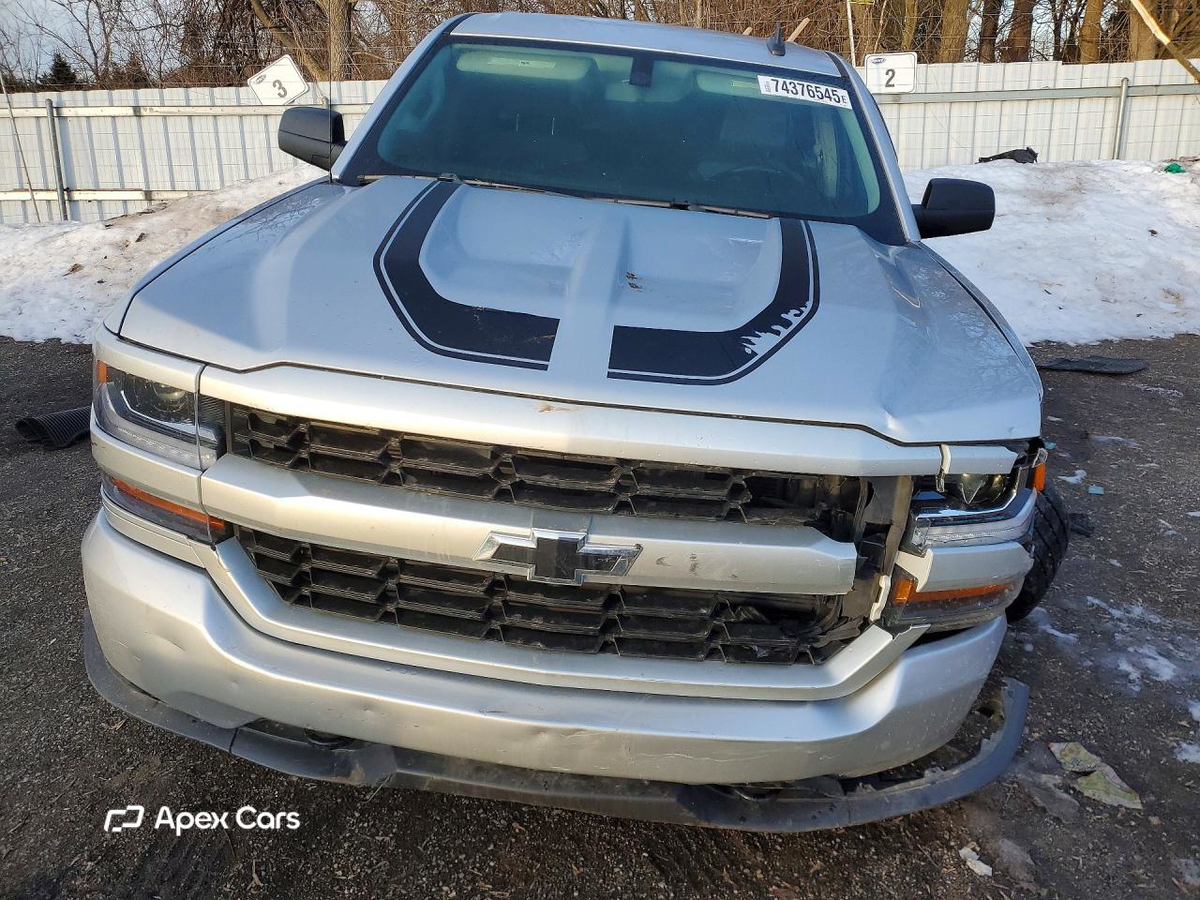 Chevrolet Silverado 2018
