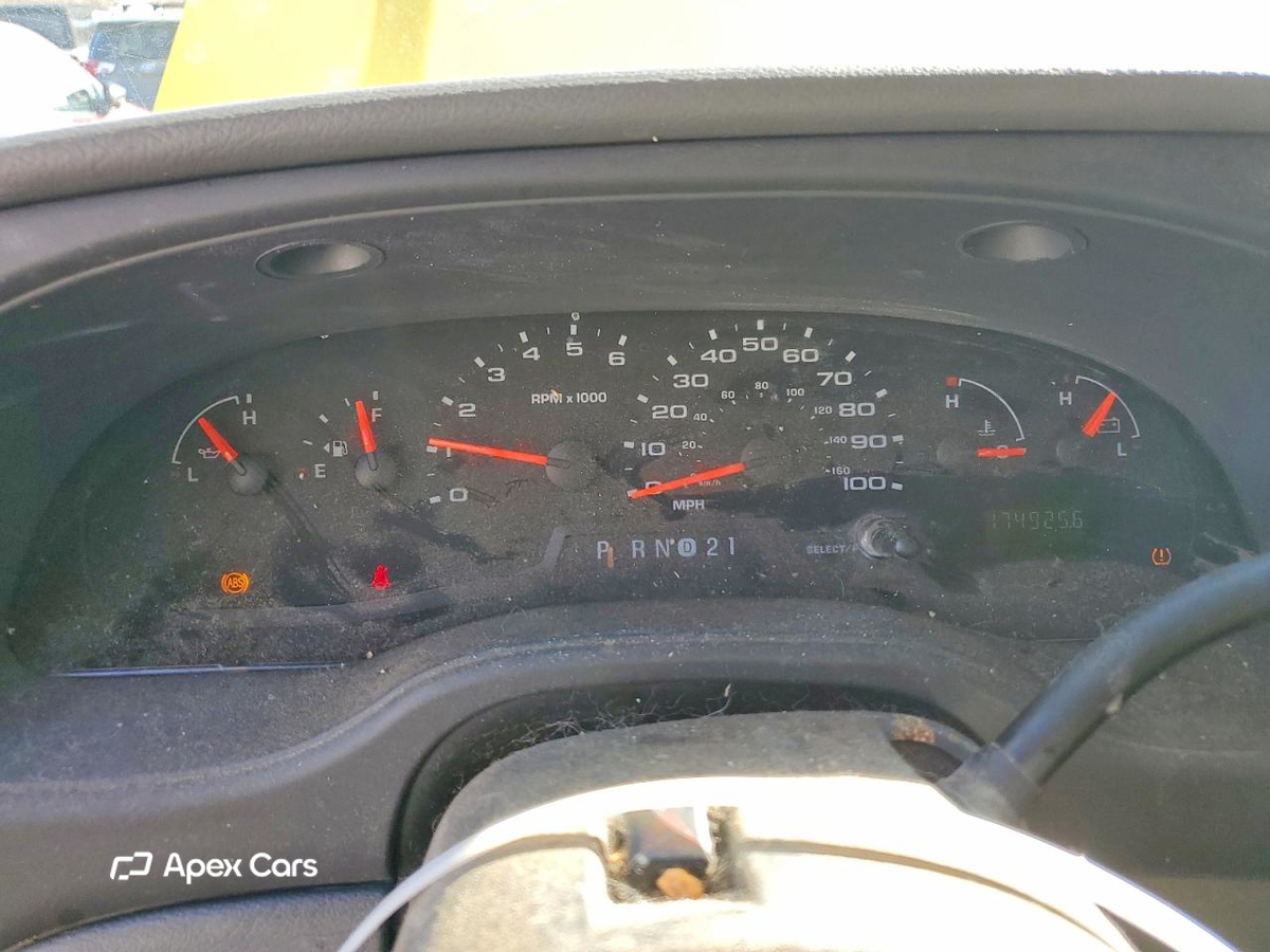 Ford Econoline 2008