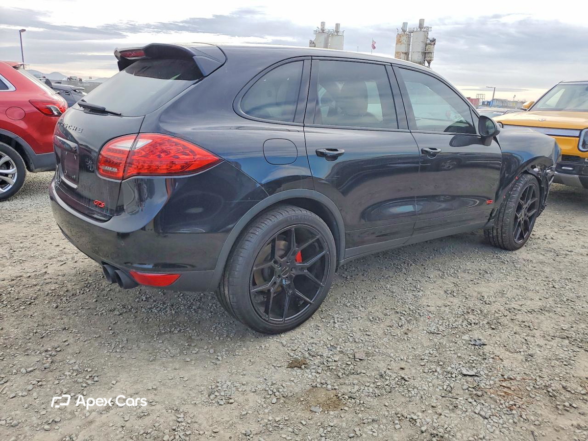 Porsche Cayenne 2011