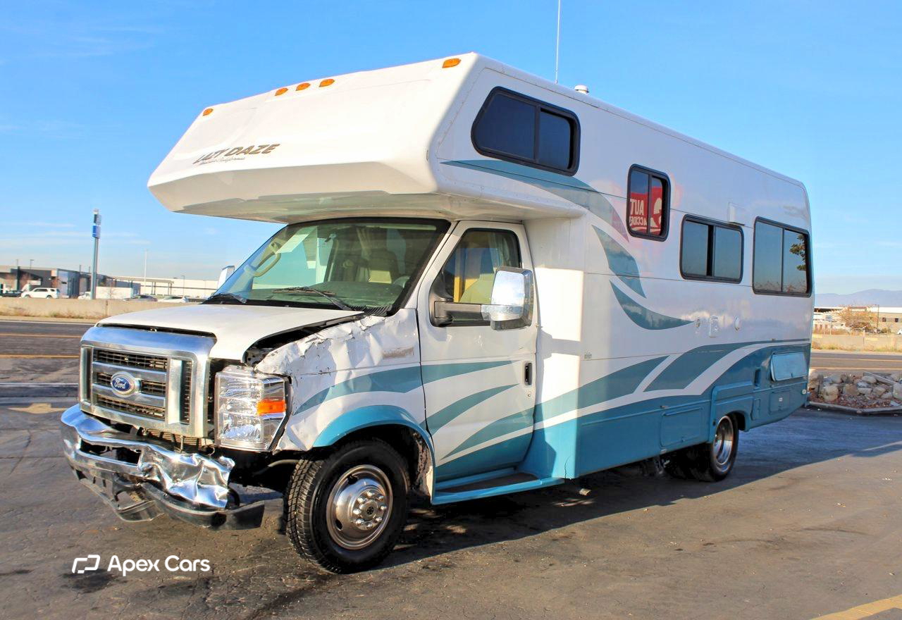 Ford Econoline 2014