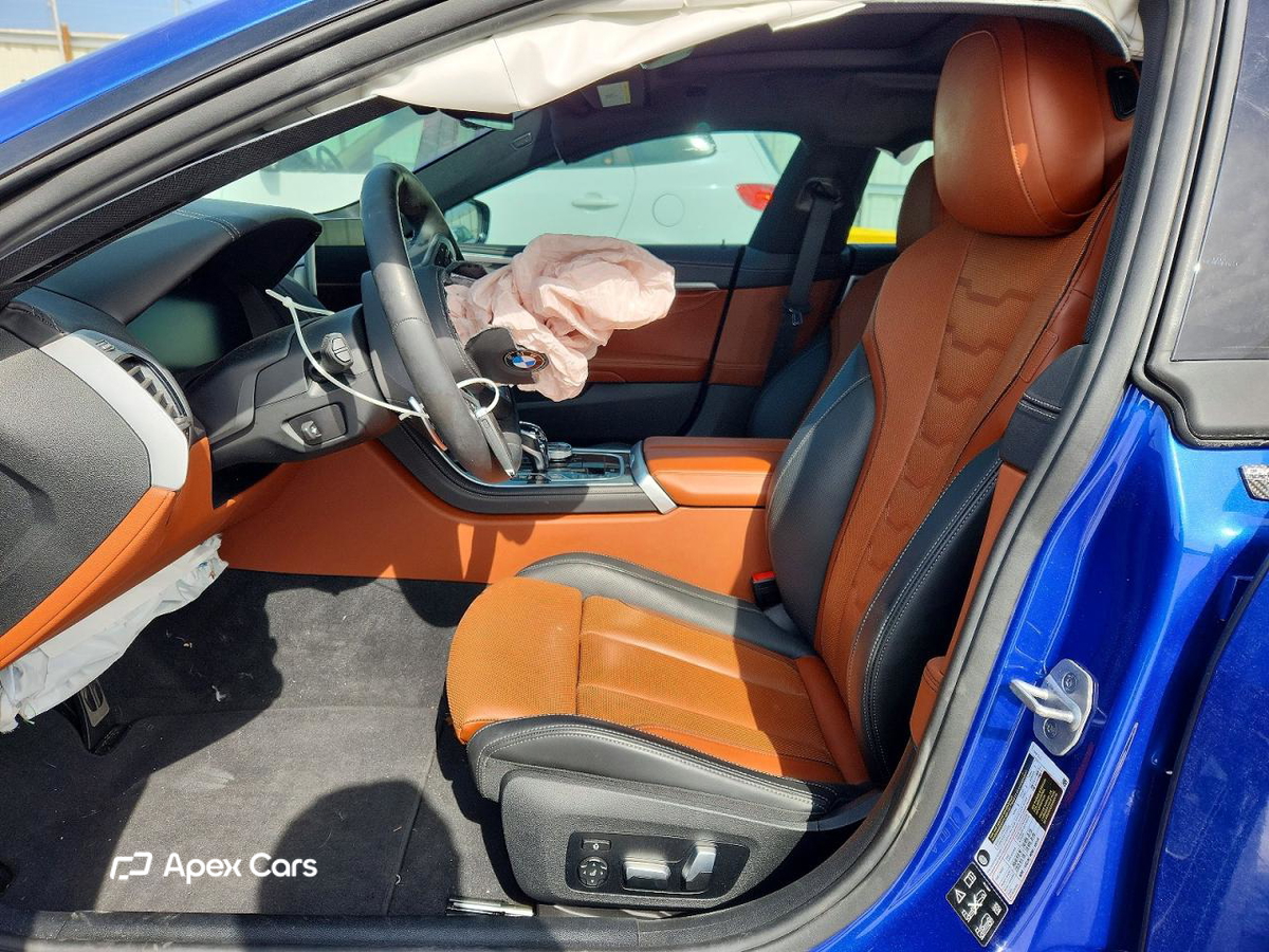 BMW Series 8 2025