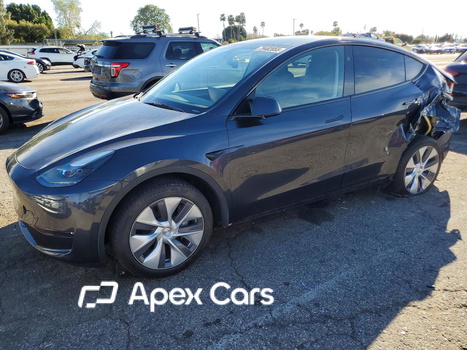 Tesla Model Y 2024 - Zdjęcie 1 z 13