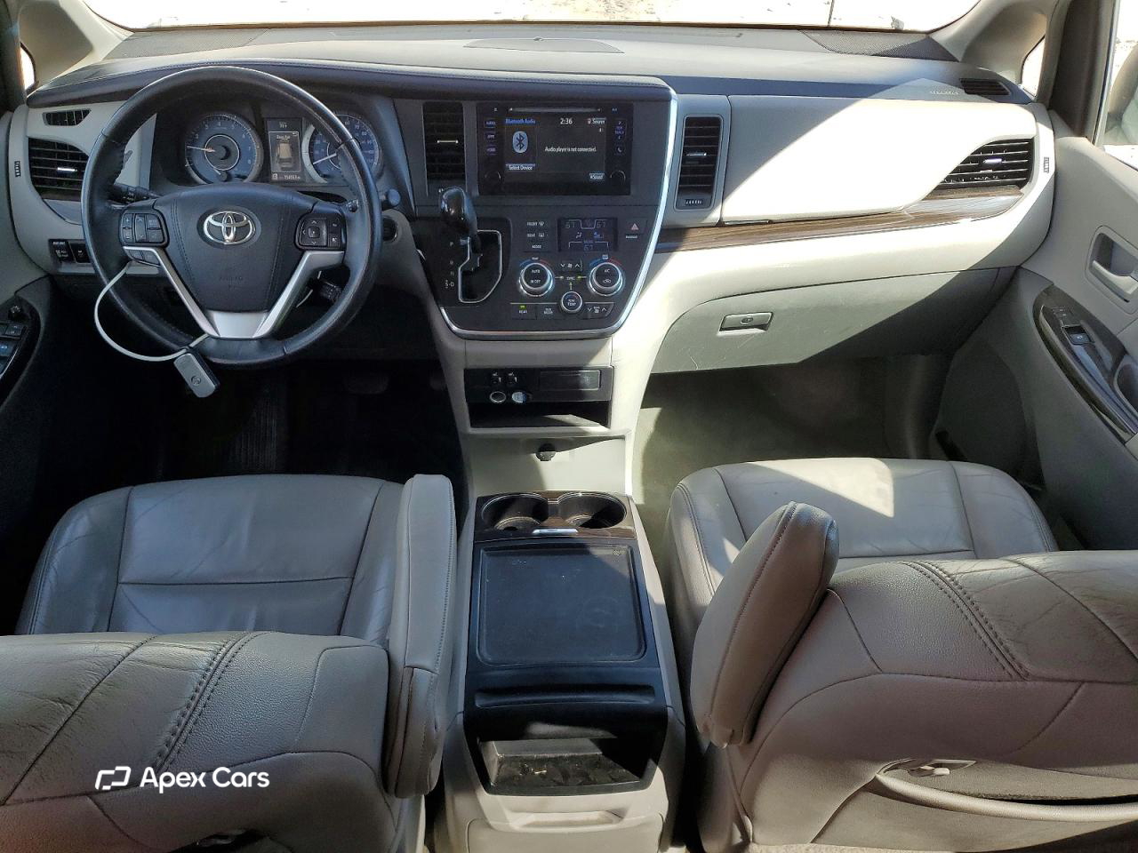 Toyota Sienna 2017