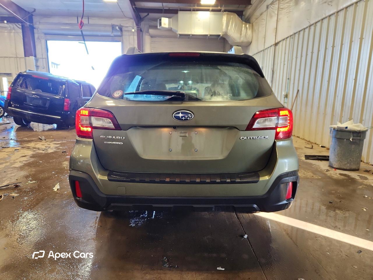 Subaru Outback 2018