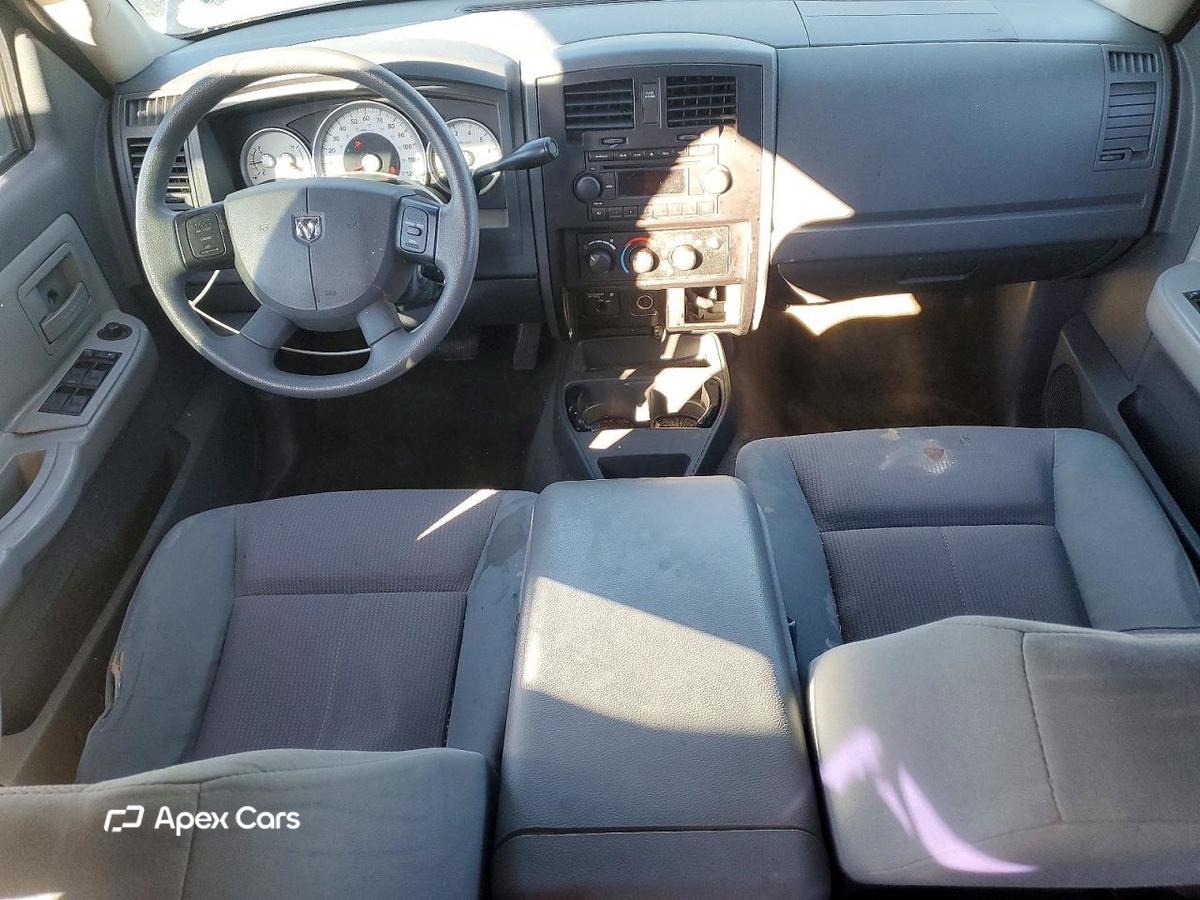 Dodge Dakota 2005