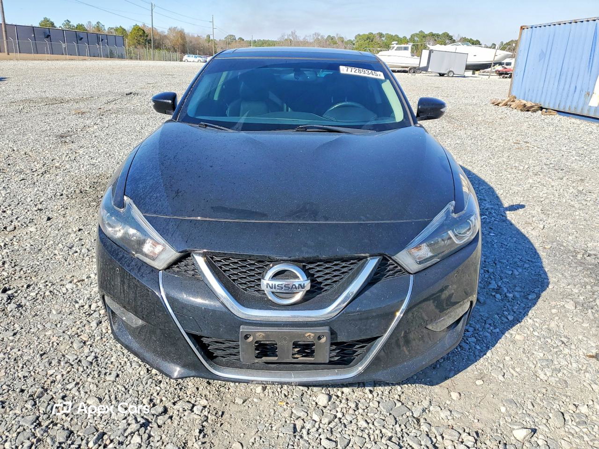 Nissan Maxima 2018