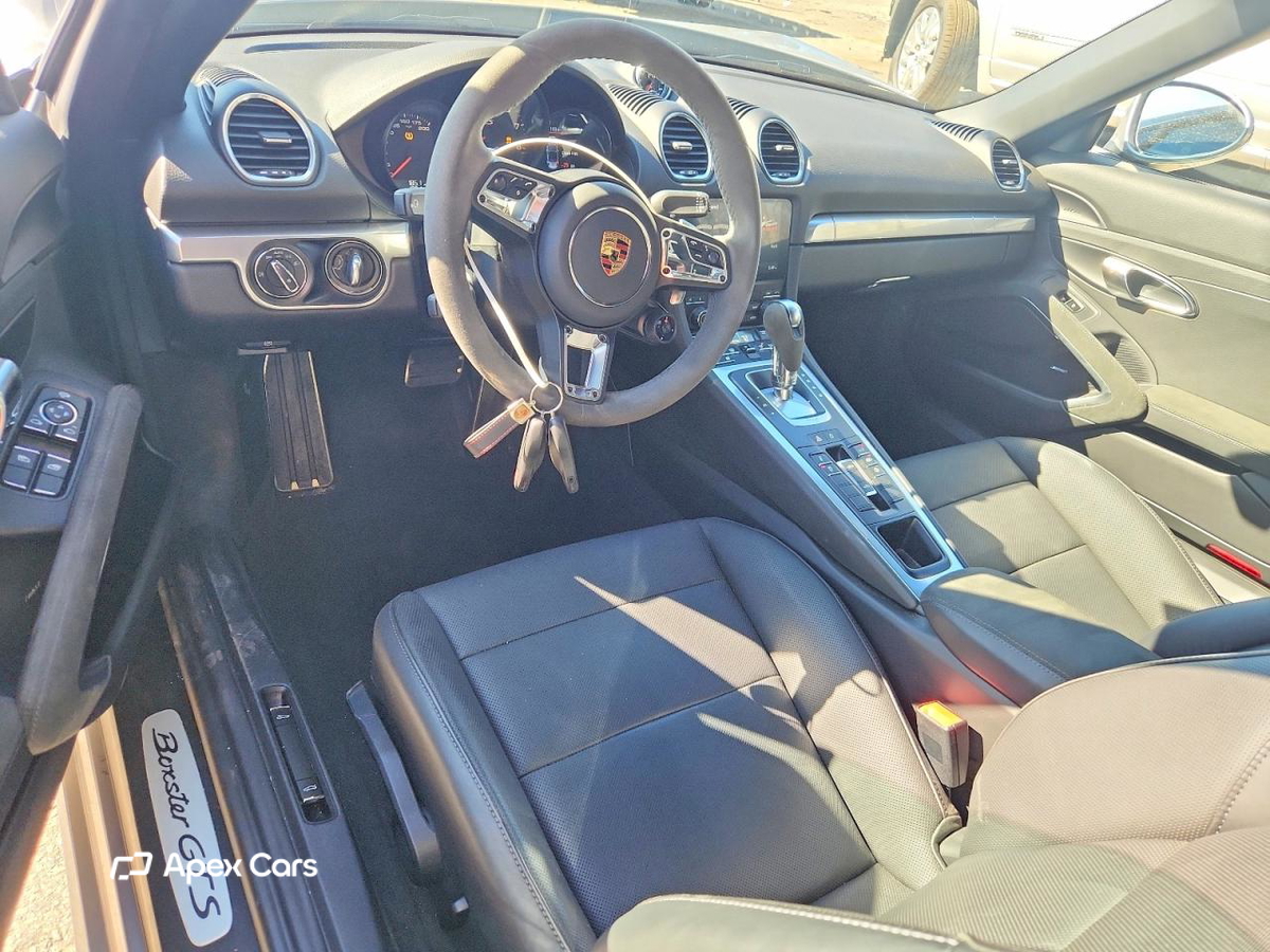 Porsche Boxster 2025