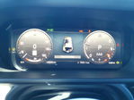 Land Rover Defender 2025
