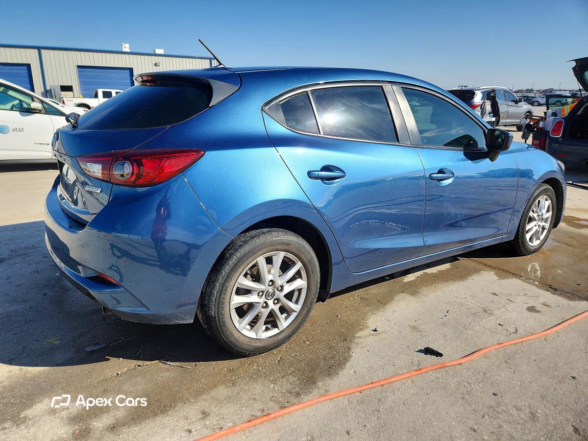 Mazda 3 2018