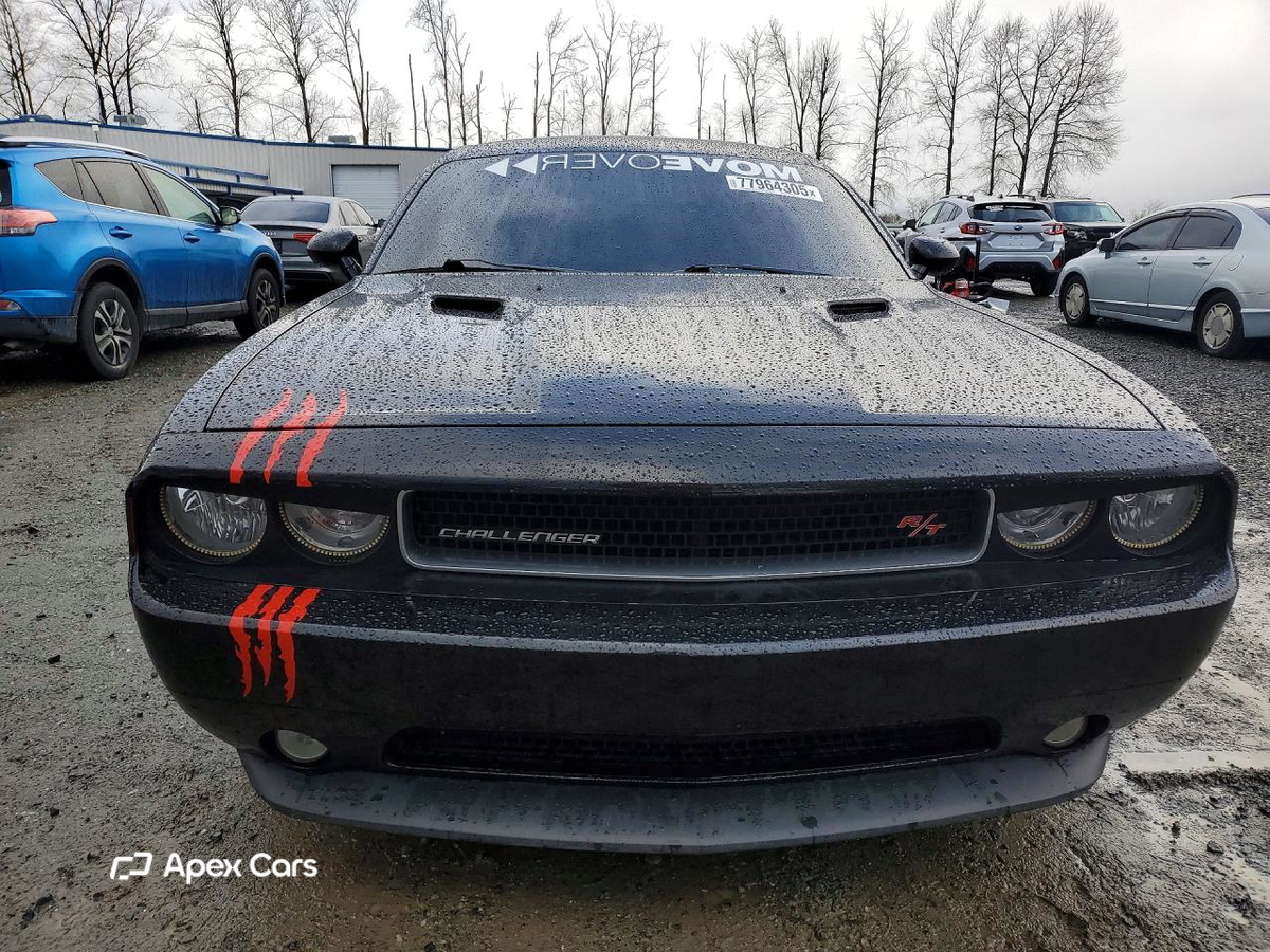 Dodge Challenger 2013