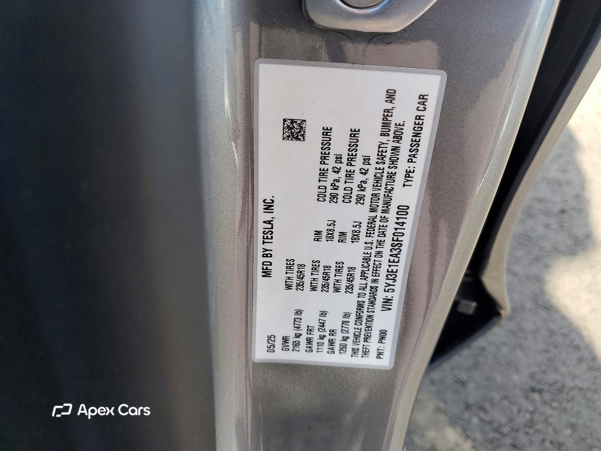 Tesla Model 3 2025