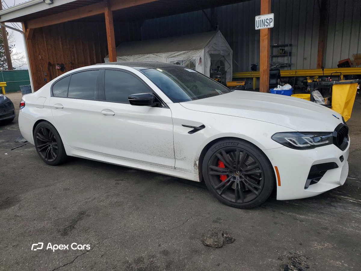 BMW M5 2023