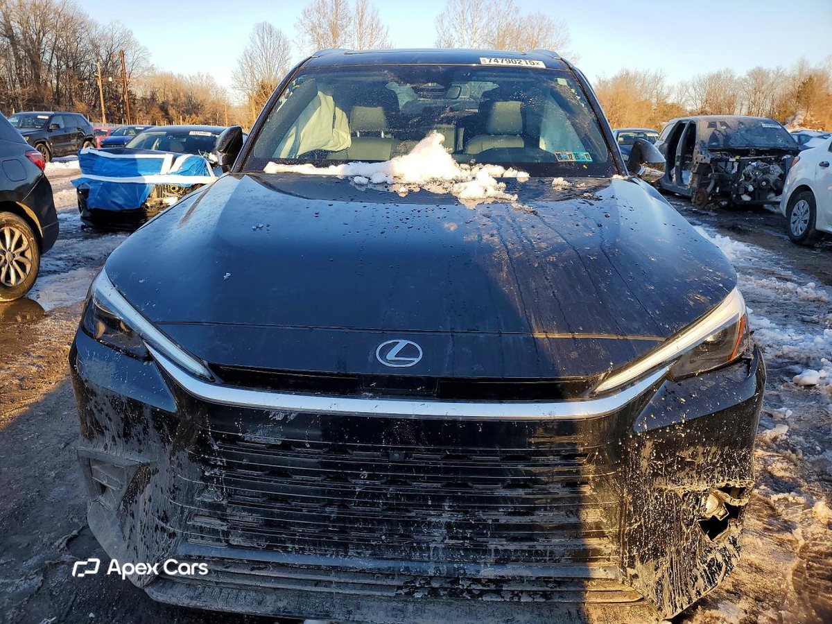 Lexus TX 2024