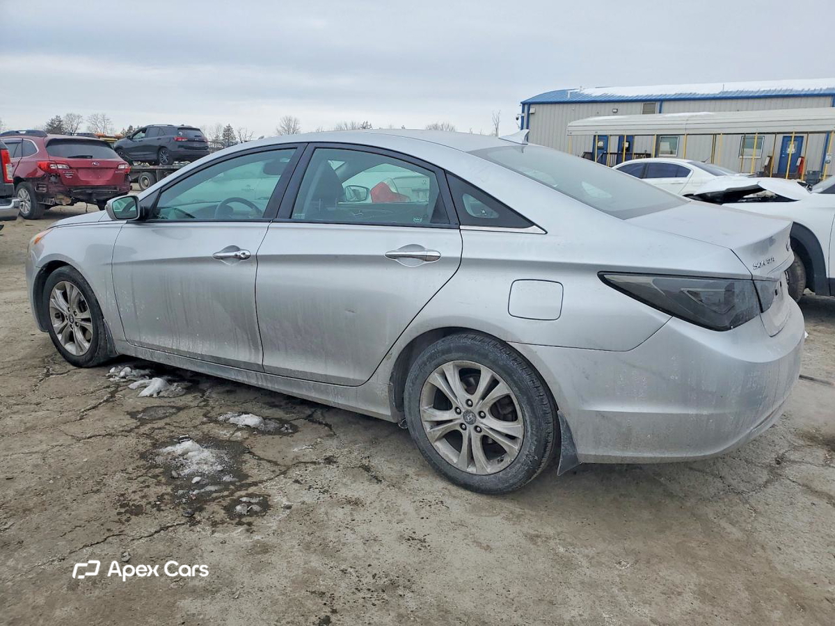 Hyundai Sonata 2011