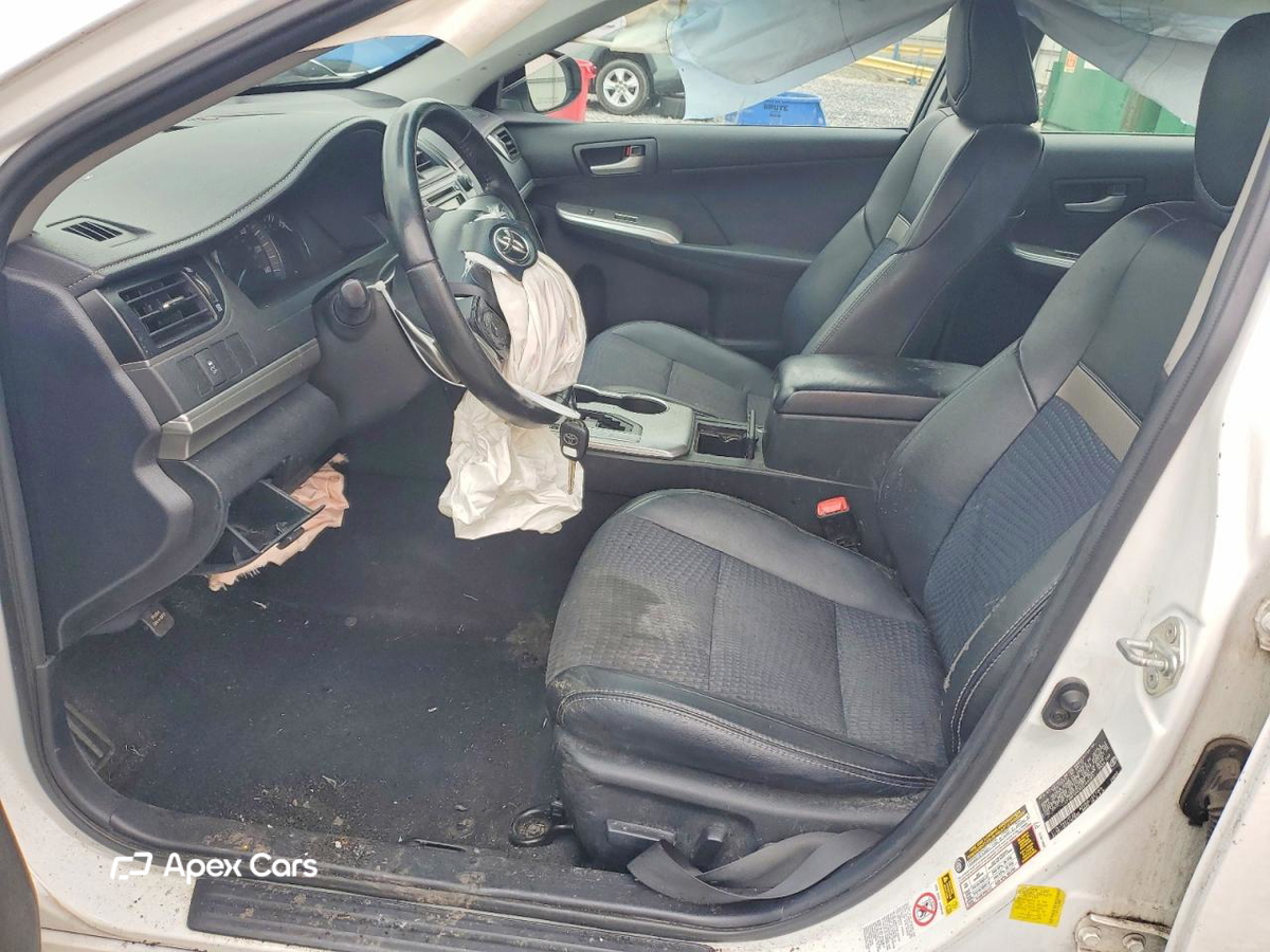 Toyota Camry 2012