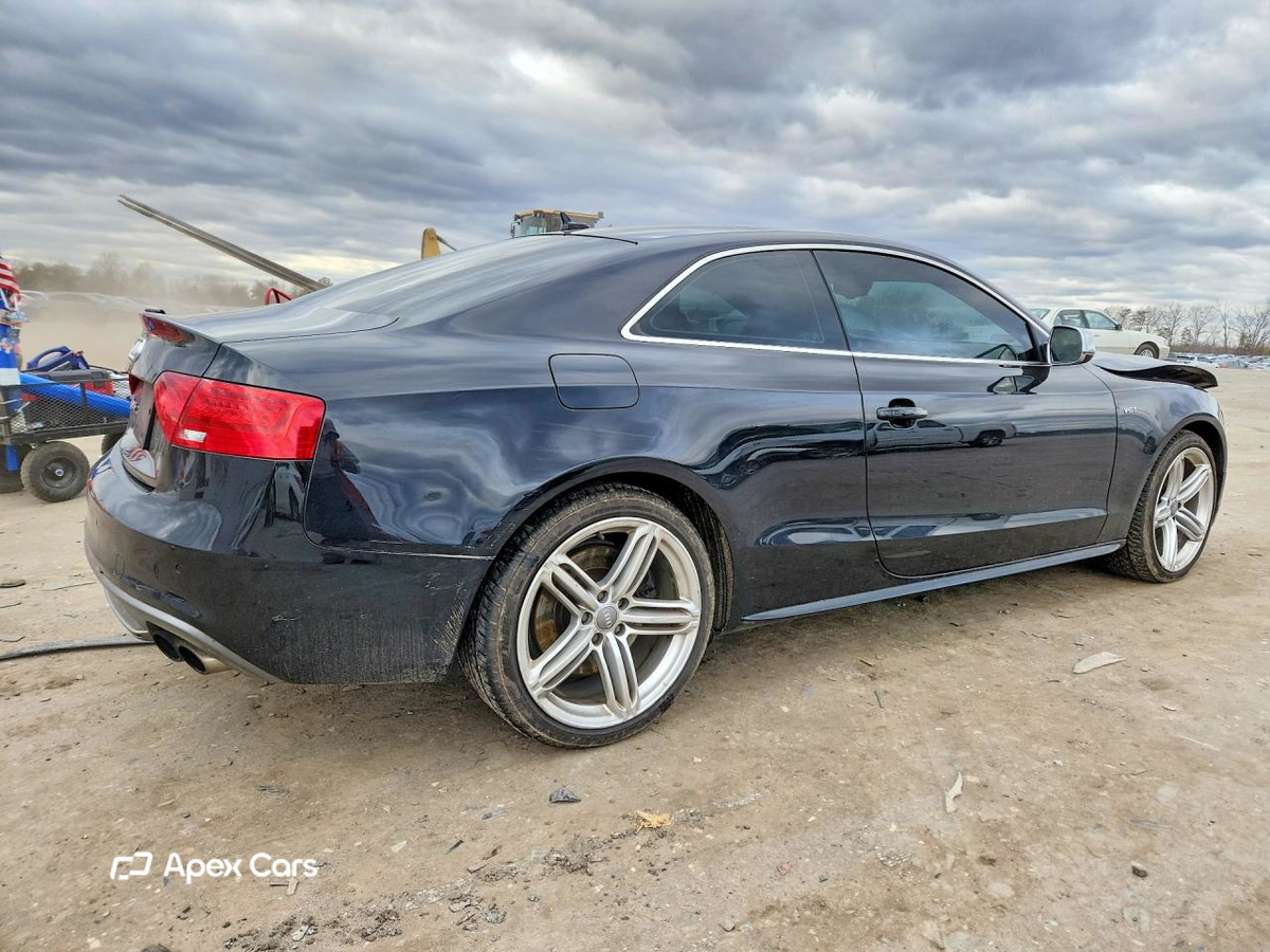Audi RS5 2013