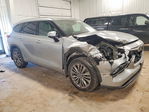 Toyota Highlander 2021
