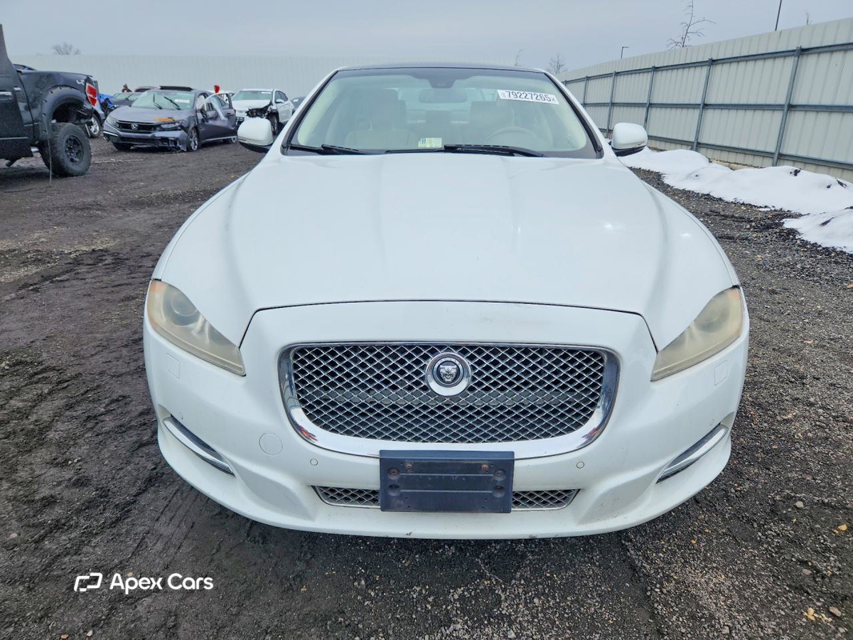 Jaguar XJ 2013