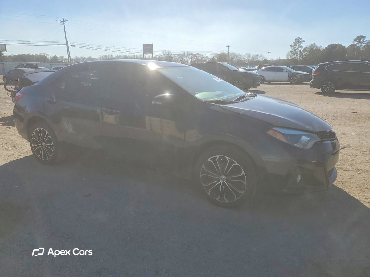Toyota Corolla 2015
