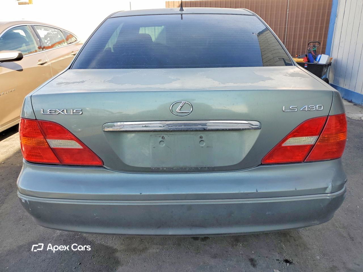 Lexus LS 2001