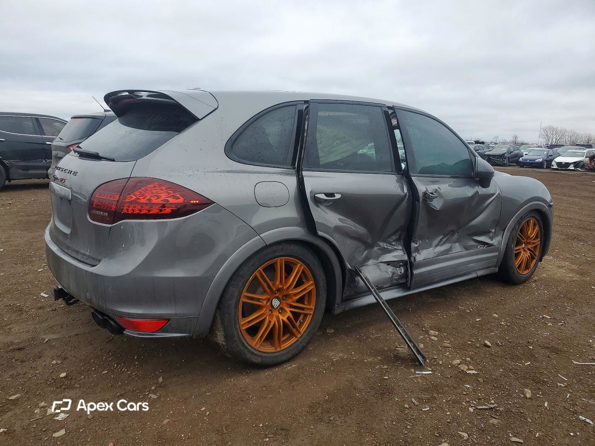 Porsche Cayenne 2014