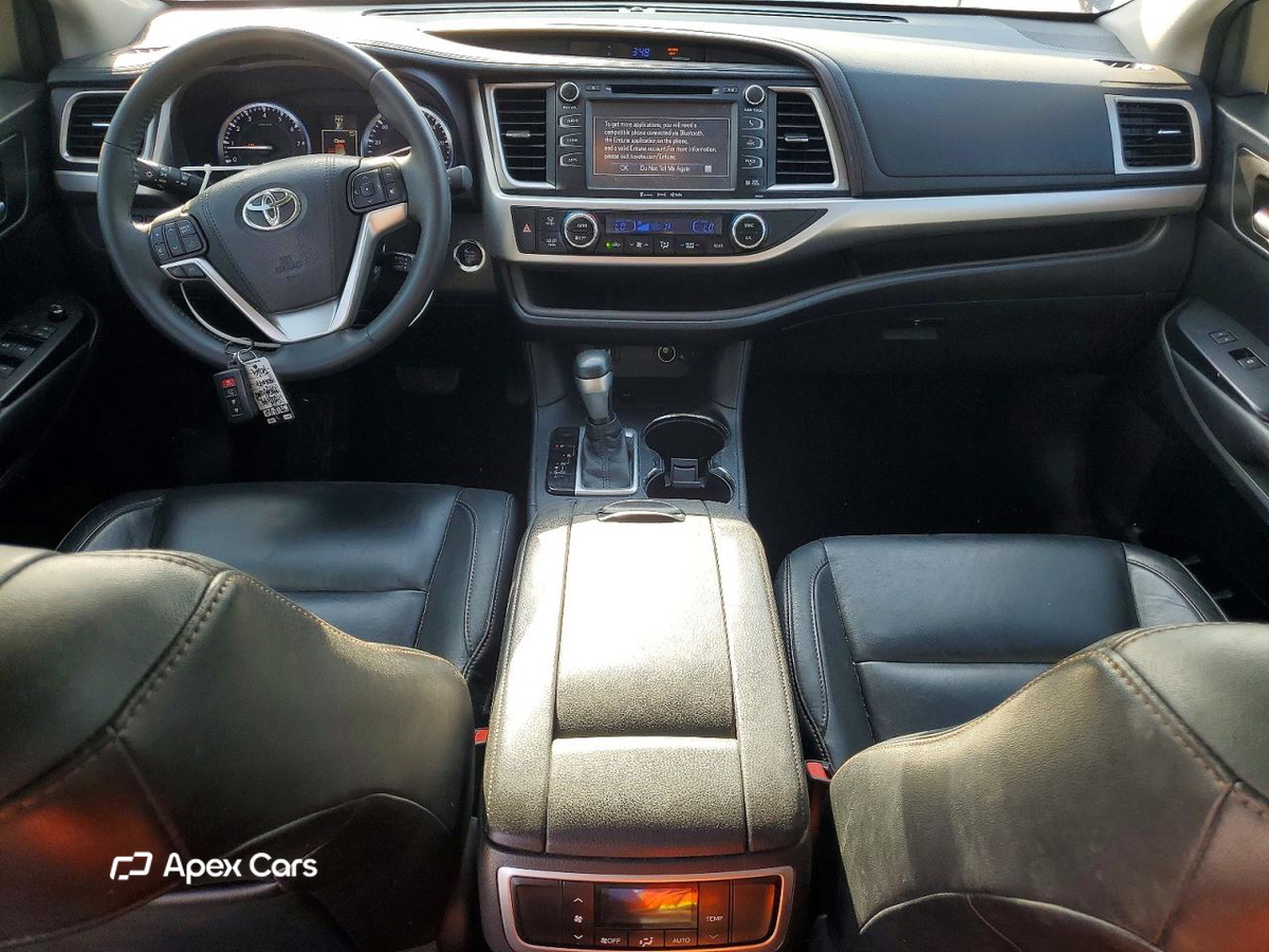 Toyota Highlander 2016