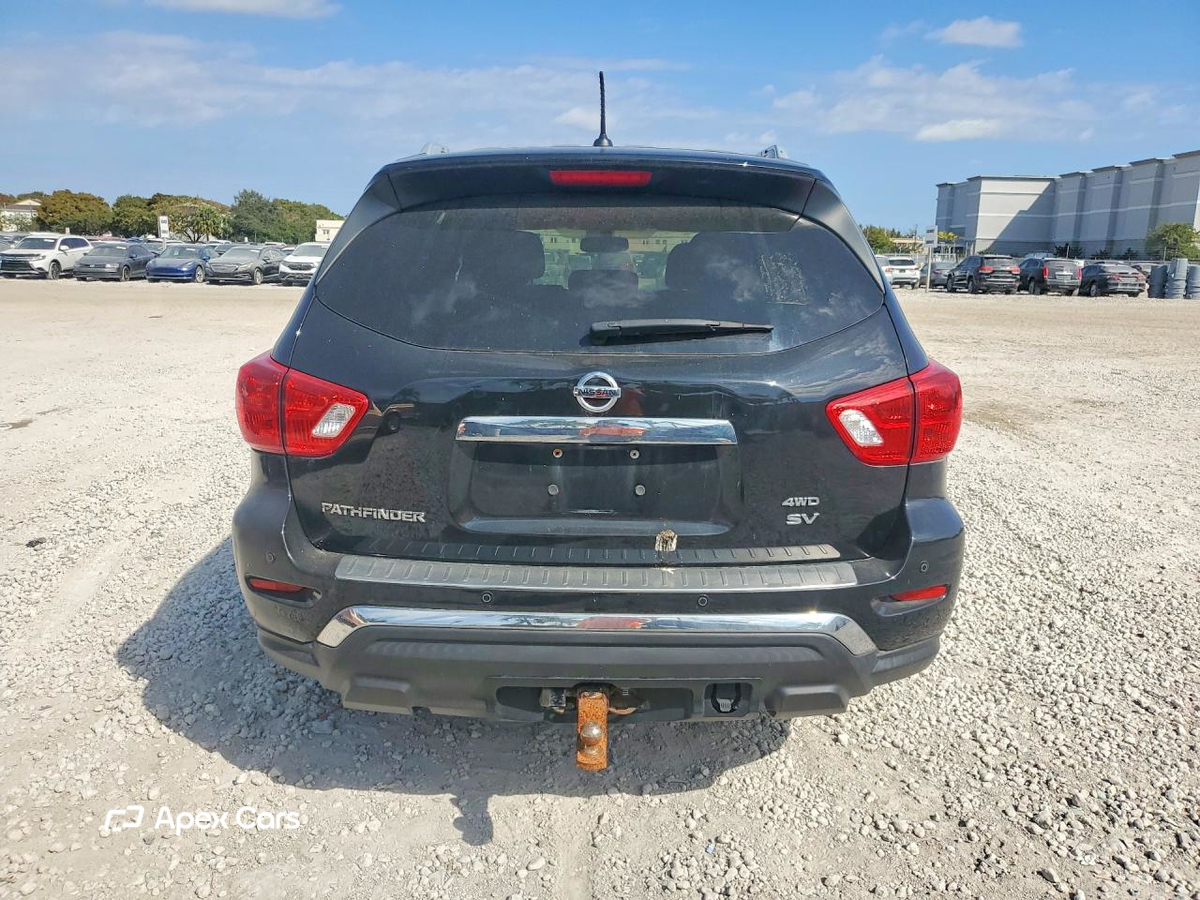 Nissan Pathfinder 2018